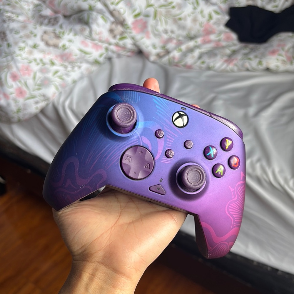 Wireless Controller - Purple and Blue